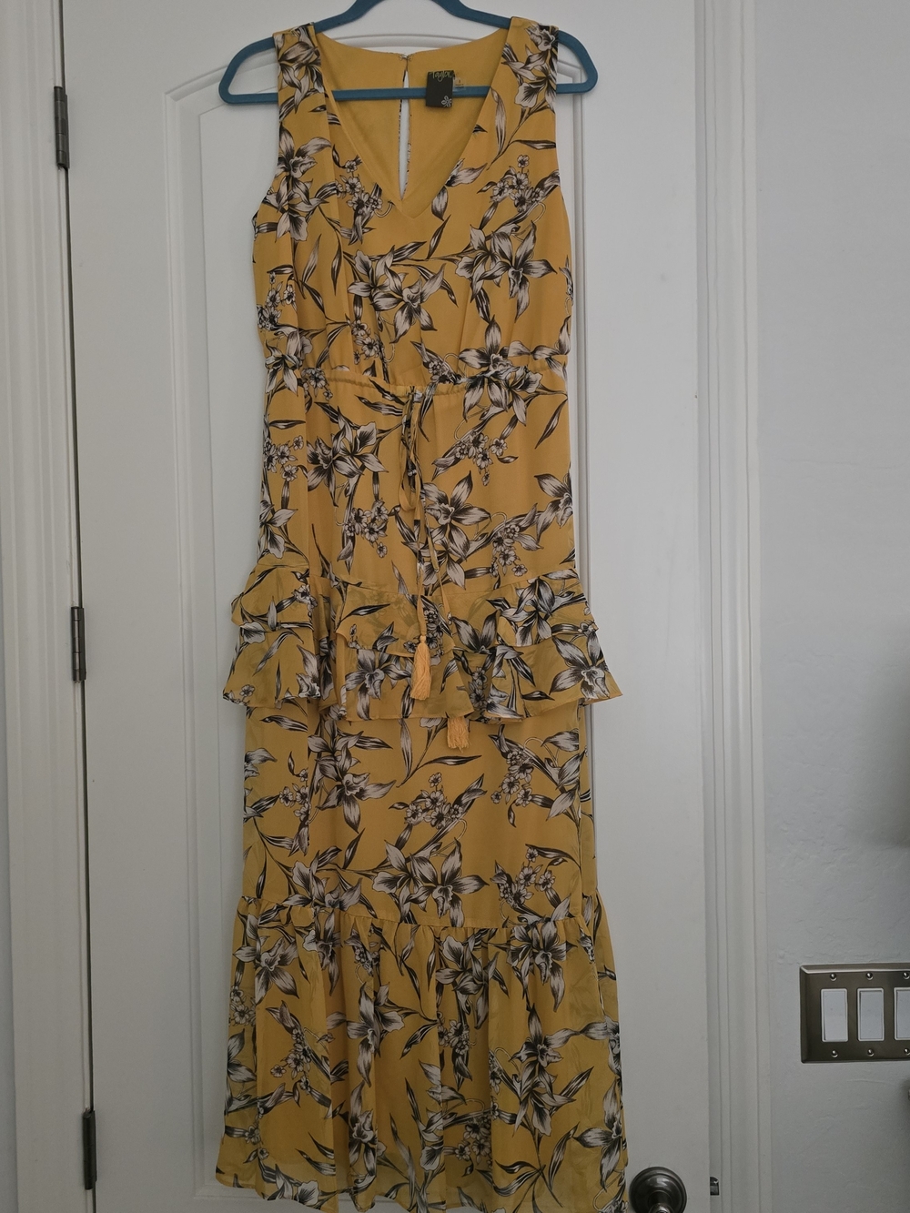 Taylor Yellow Floral Maxi Dress with White & Black Bloom